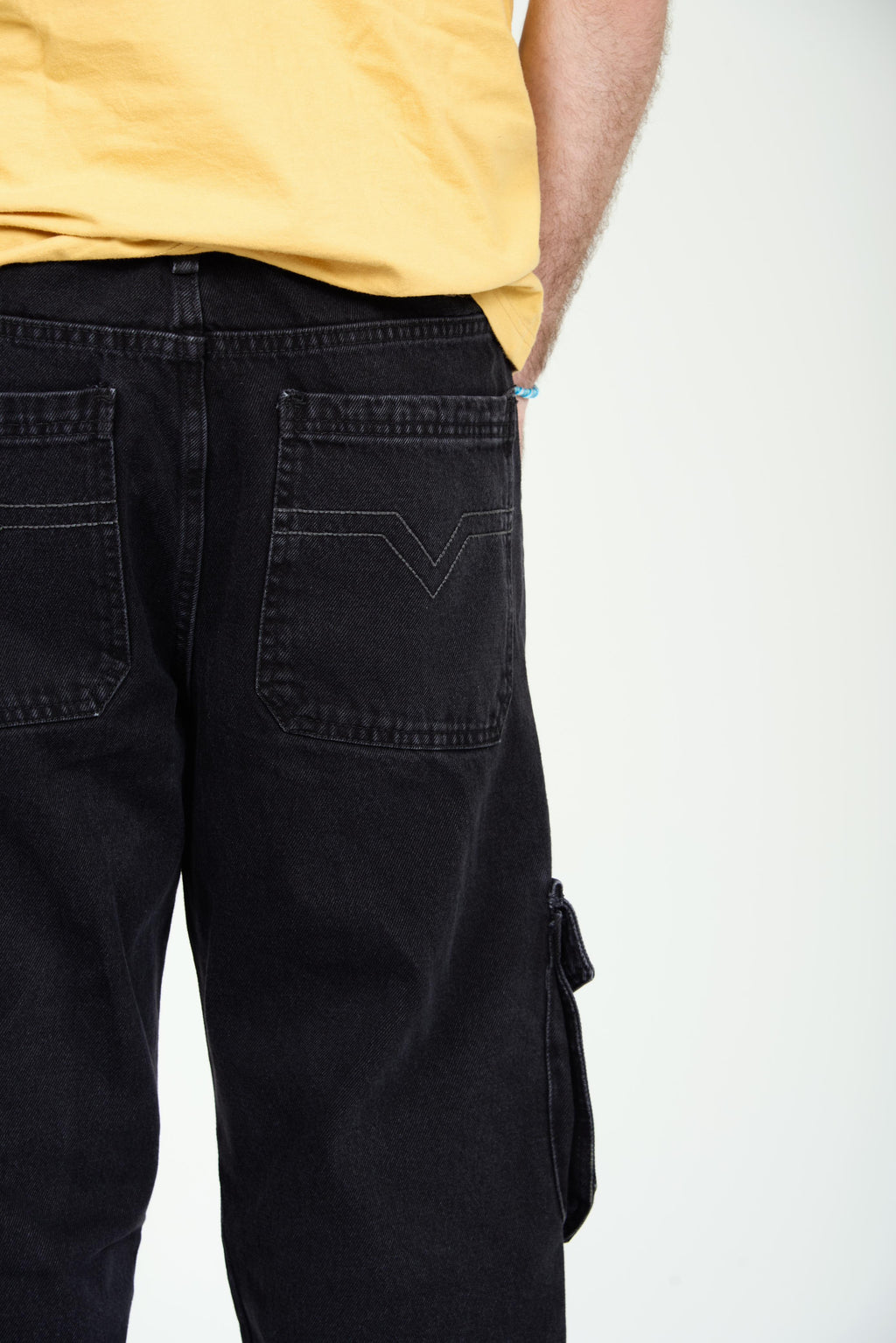 PANTALÓN MOSCU NEGRO